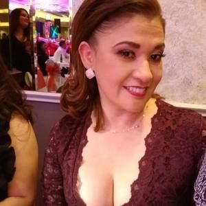 Meet your Posher, Lucia